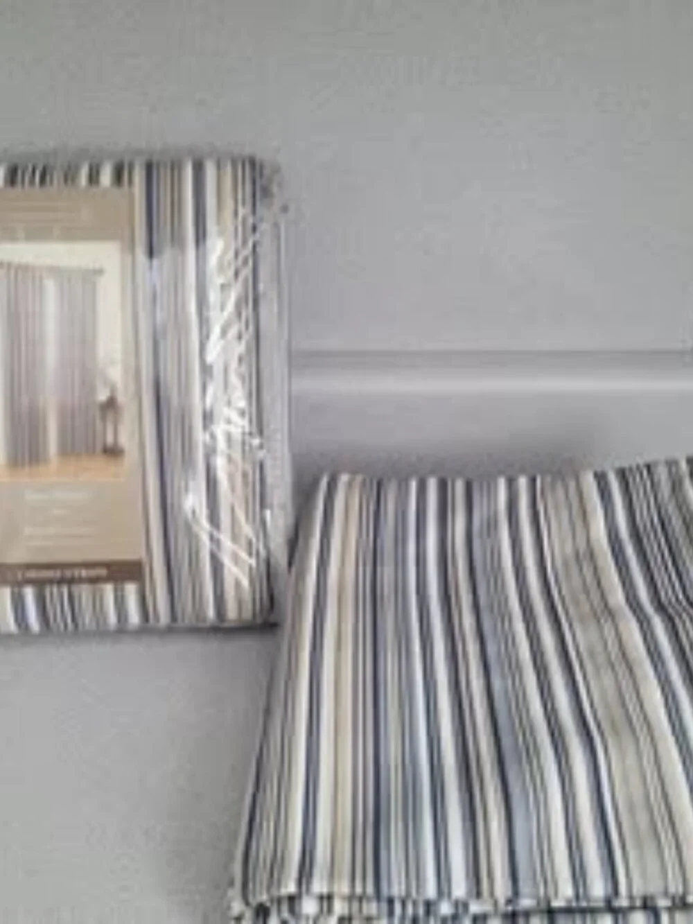 2 sets of Home Textile Two Panel Curtains